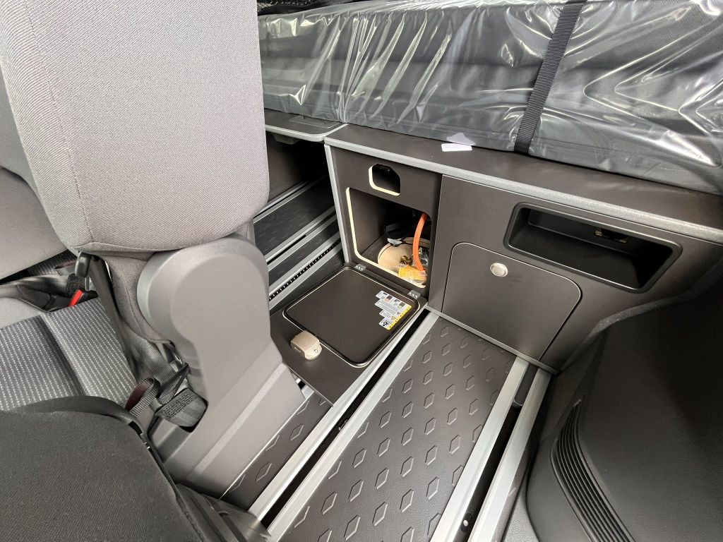 Volkswagen T7 California