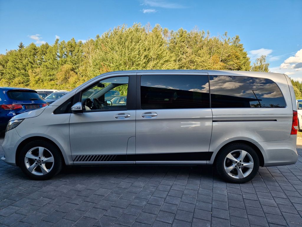 Mercedes-Benz V 220 2022