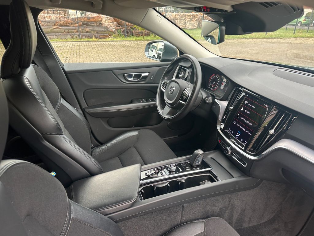 Volvo V60 2021