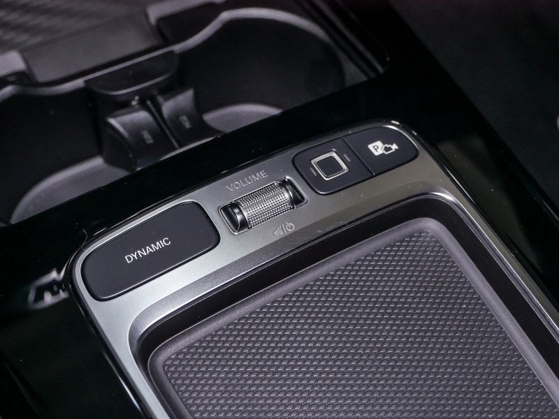 Mercedes-Benz A 200 2025