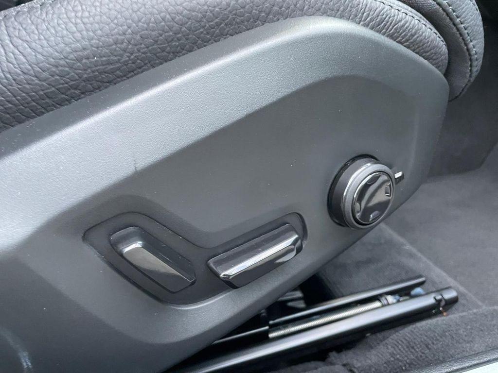 Volvo V60 Cross Country 2023