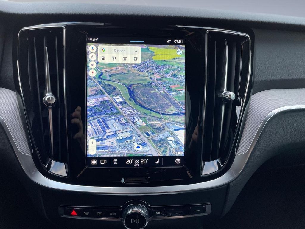 Volvo V60 Cross Country 2023