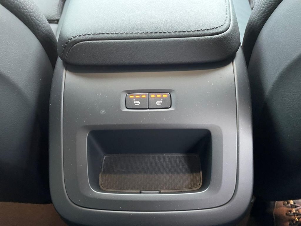 Volvo V60 Cross Country 2023