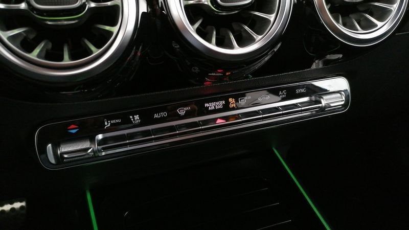 Mercedes-Benz GLA 220 2022