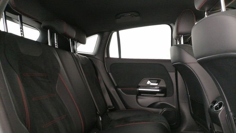 Mercedes-Benz GLA 220 2022