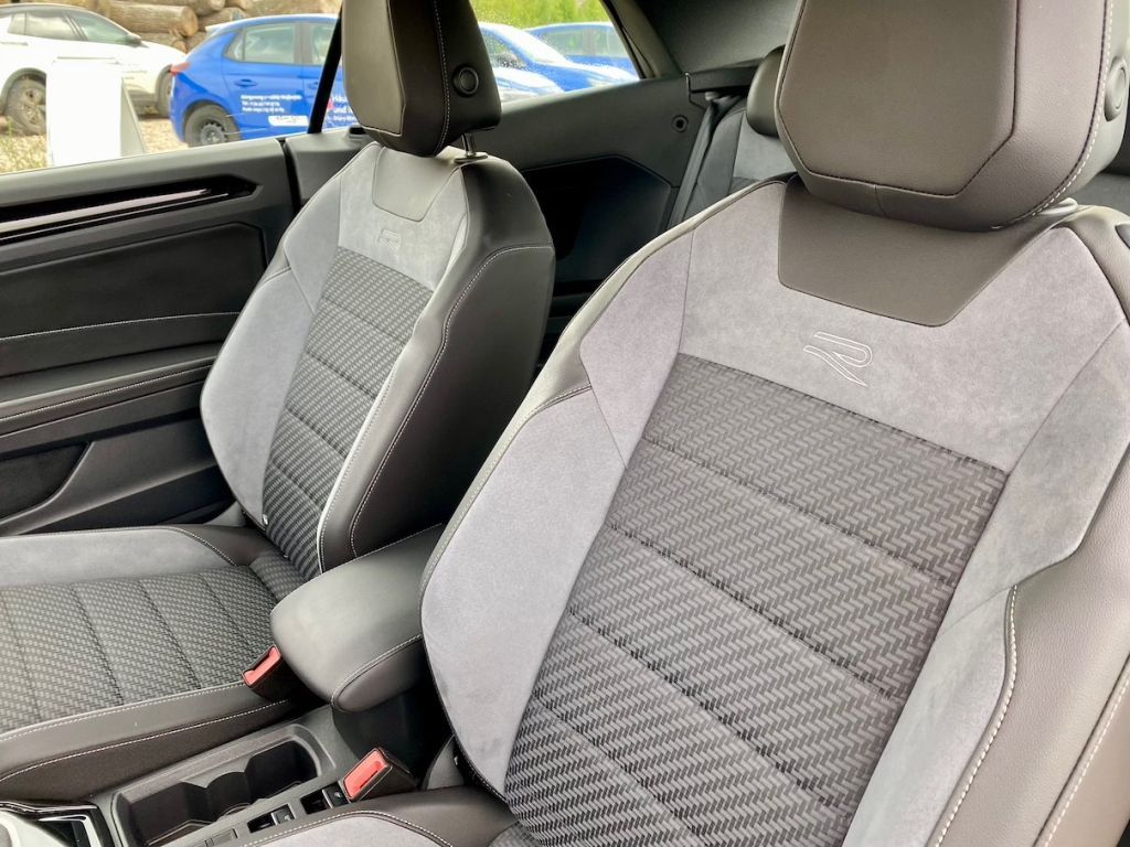 Volkswagen T-Roc 2024