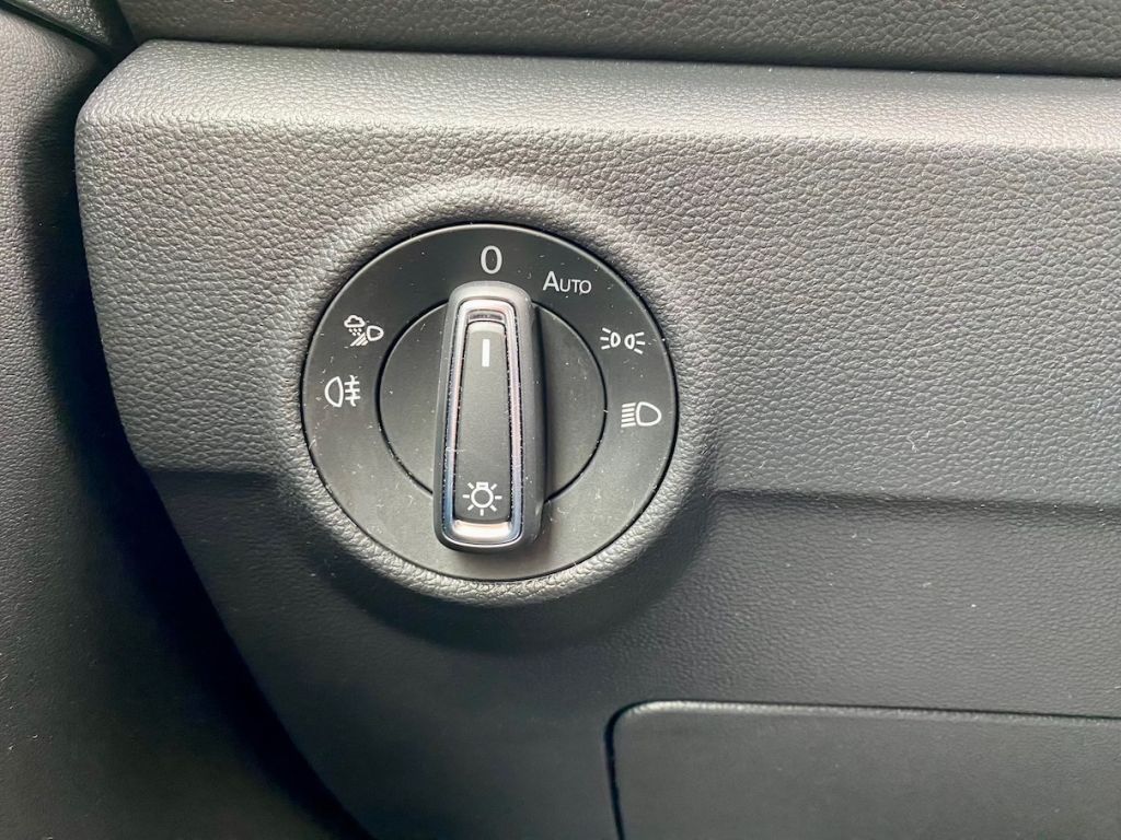 Volkswagen T-Roc 2024