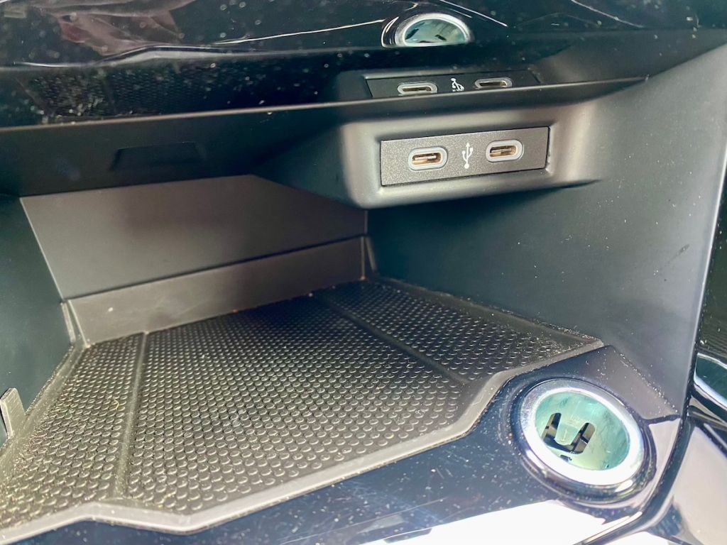 Volkswagen T-Roc 2024