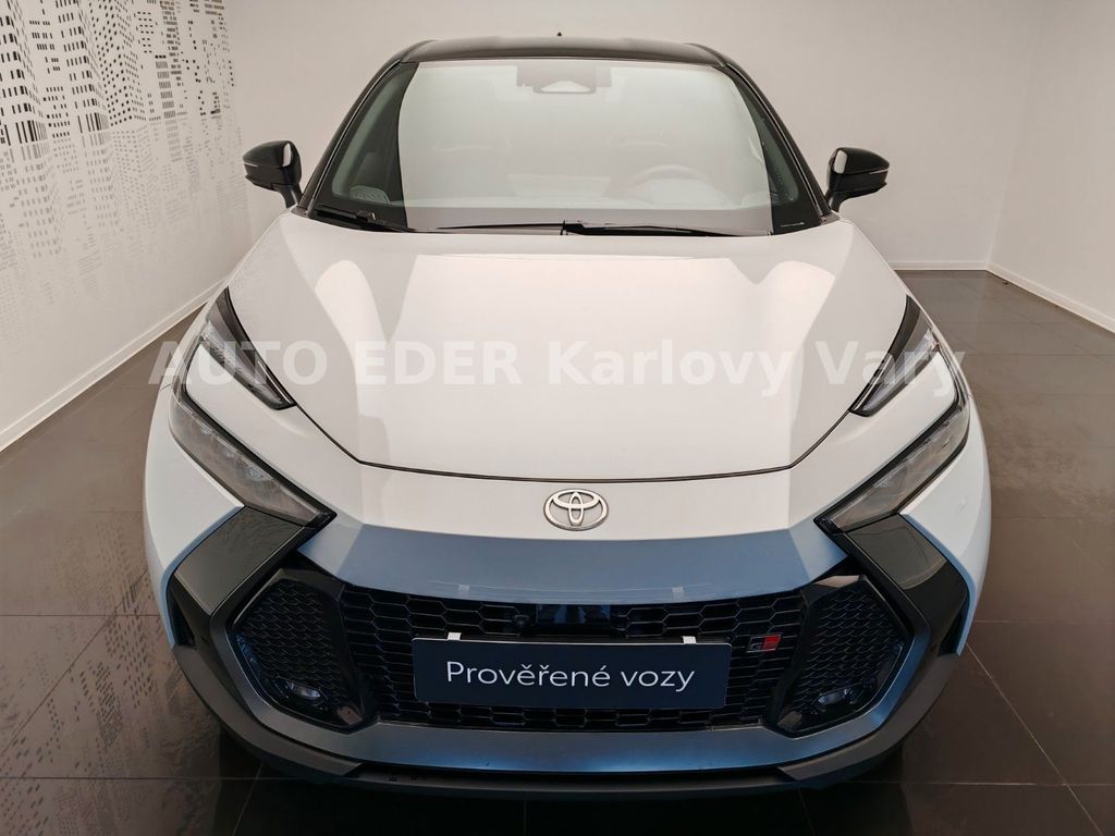 Toyota C-HR 2024