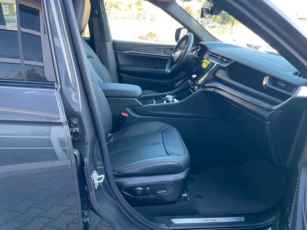 Jeep Grand Cherokee 2025