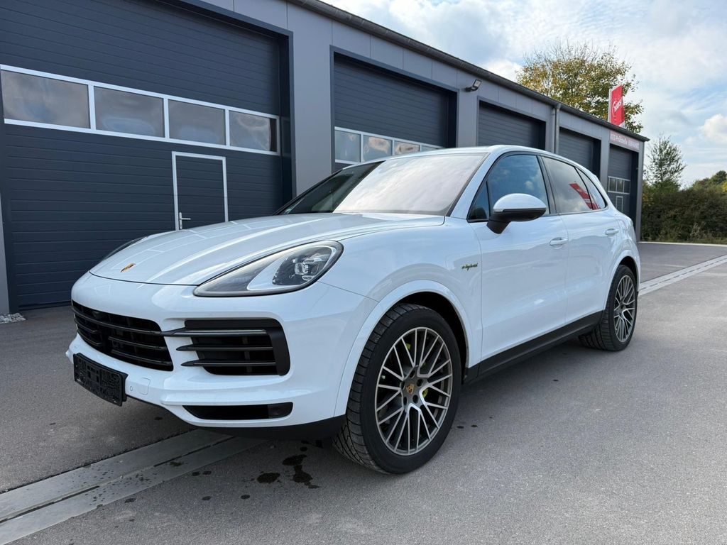 Porsche Cayenne 2023