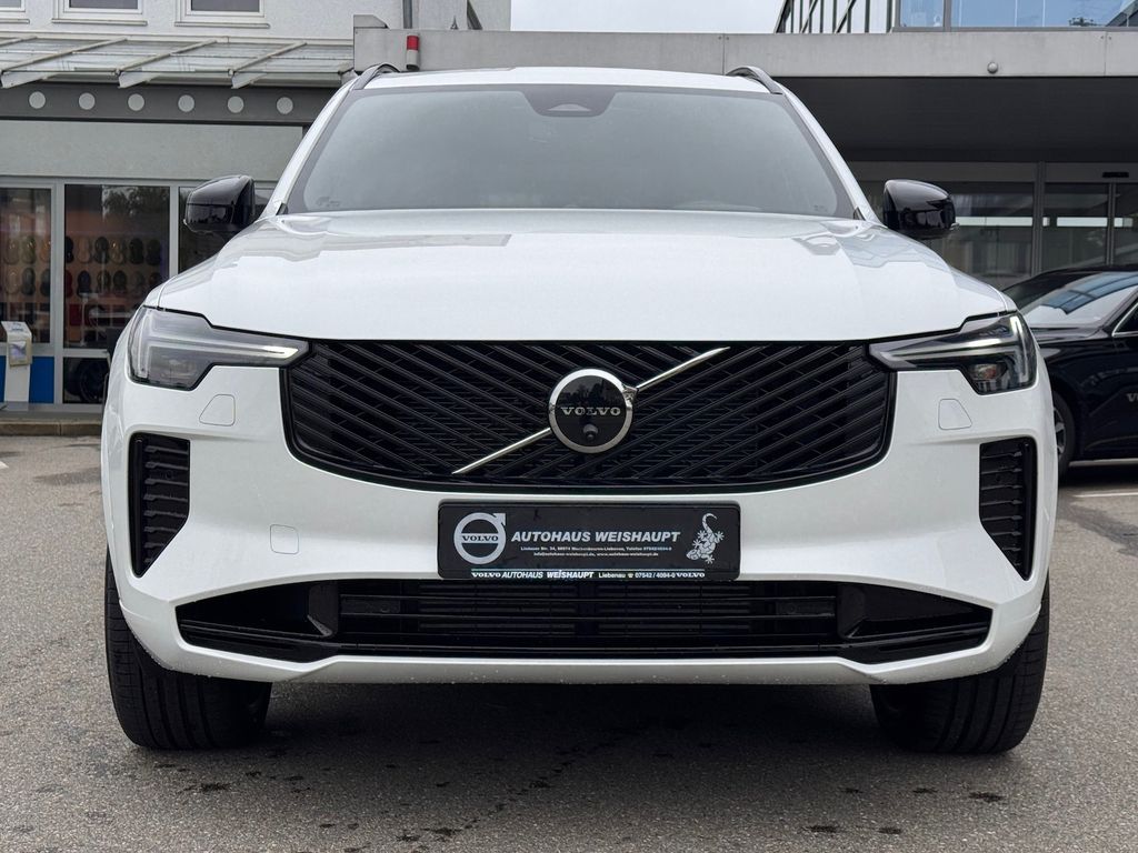 Volvo XC90 2025
