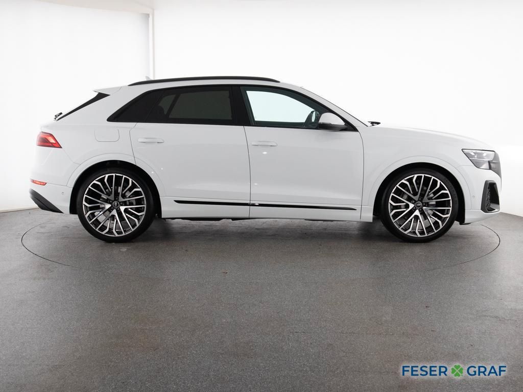 Audi Q8 2025