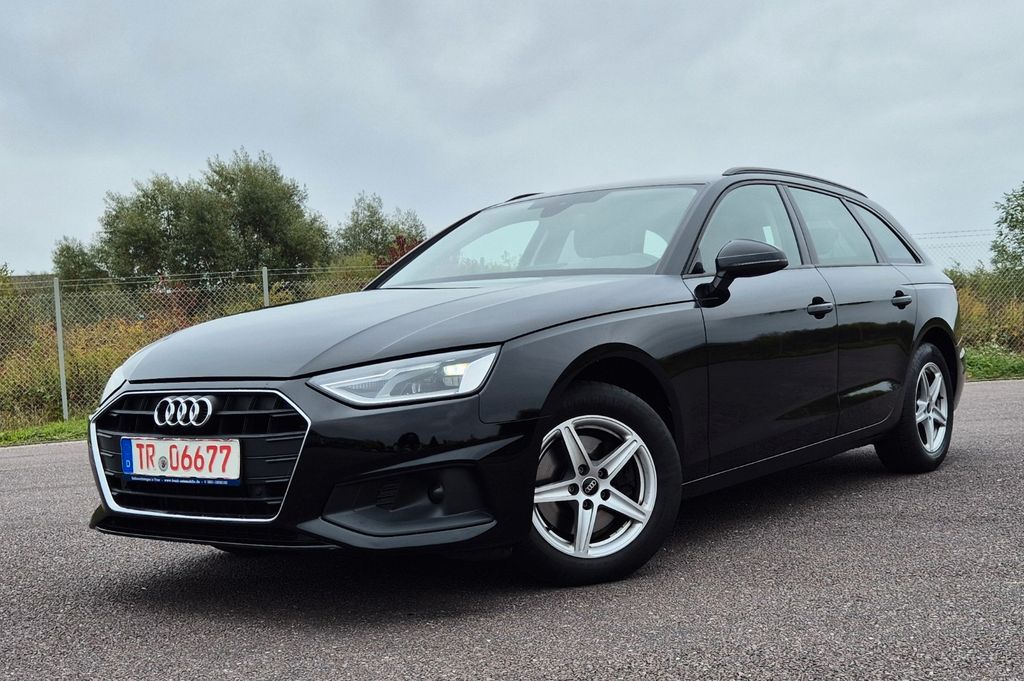 Audi A4 2022