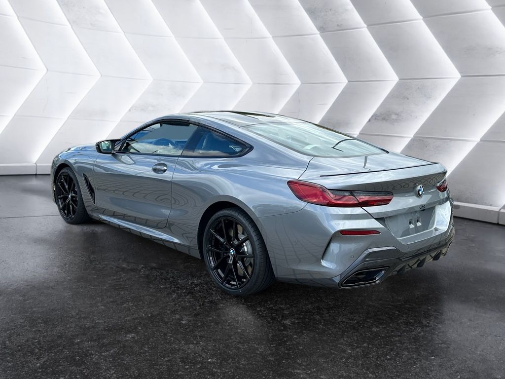BMW M850 2025