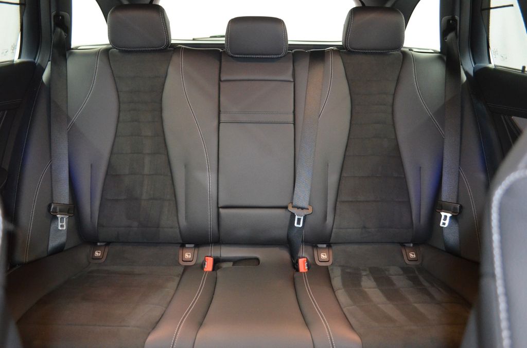 Mercedes-Benz E 300 2022