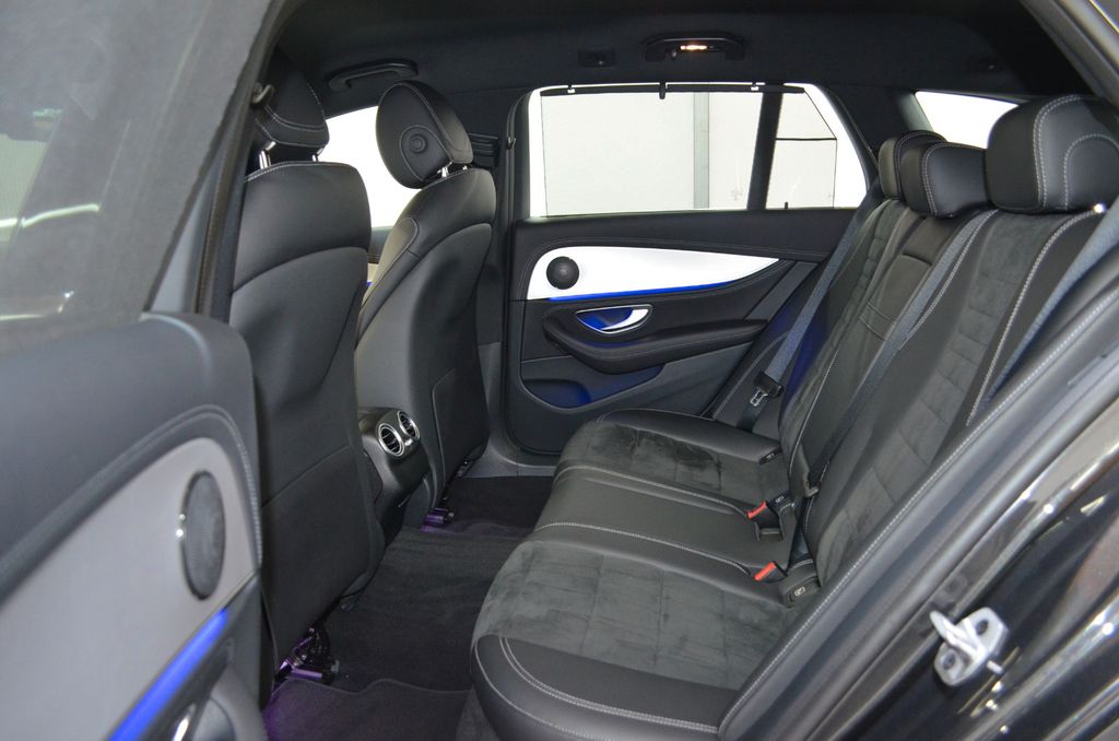 Mercedes-Benz E 300 2022