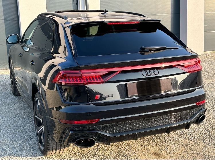 Audi RSQ8 2021