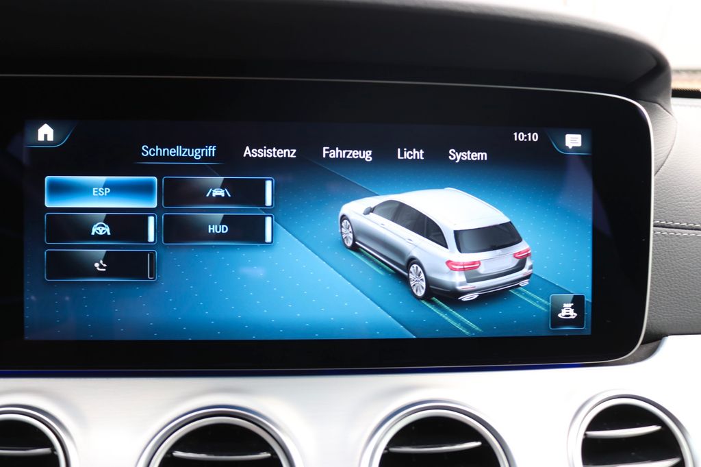 Mercedes-Benz E 300 2022