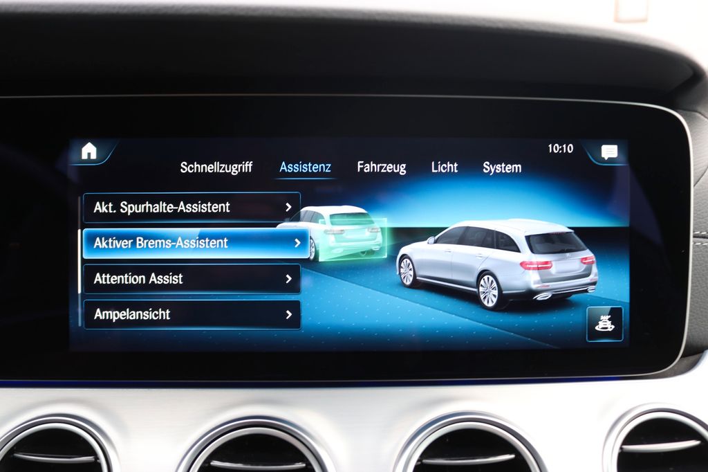 Mercedes-Benz E 300 2022