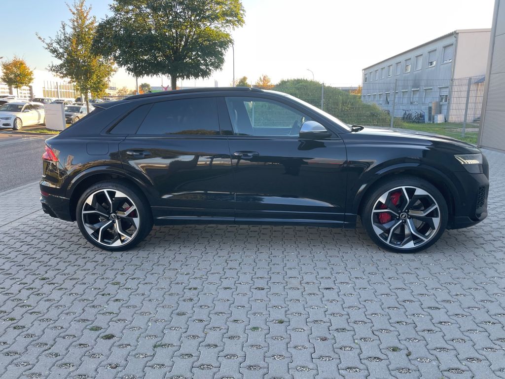 Audi RSQ8 2021