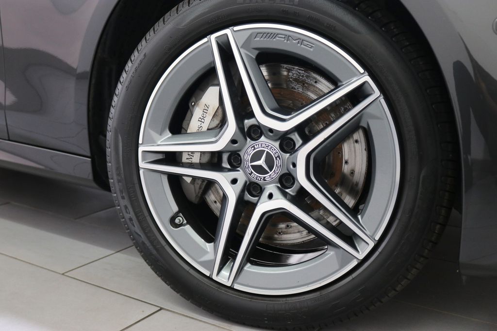 Mercedes-Benz E 300 2022