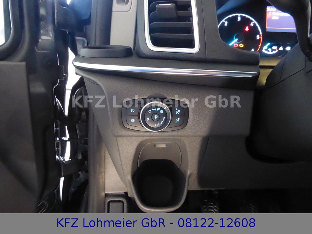 Ford Tourneo Custom 2020