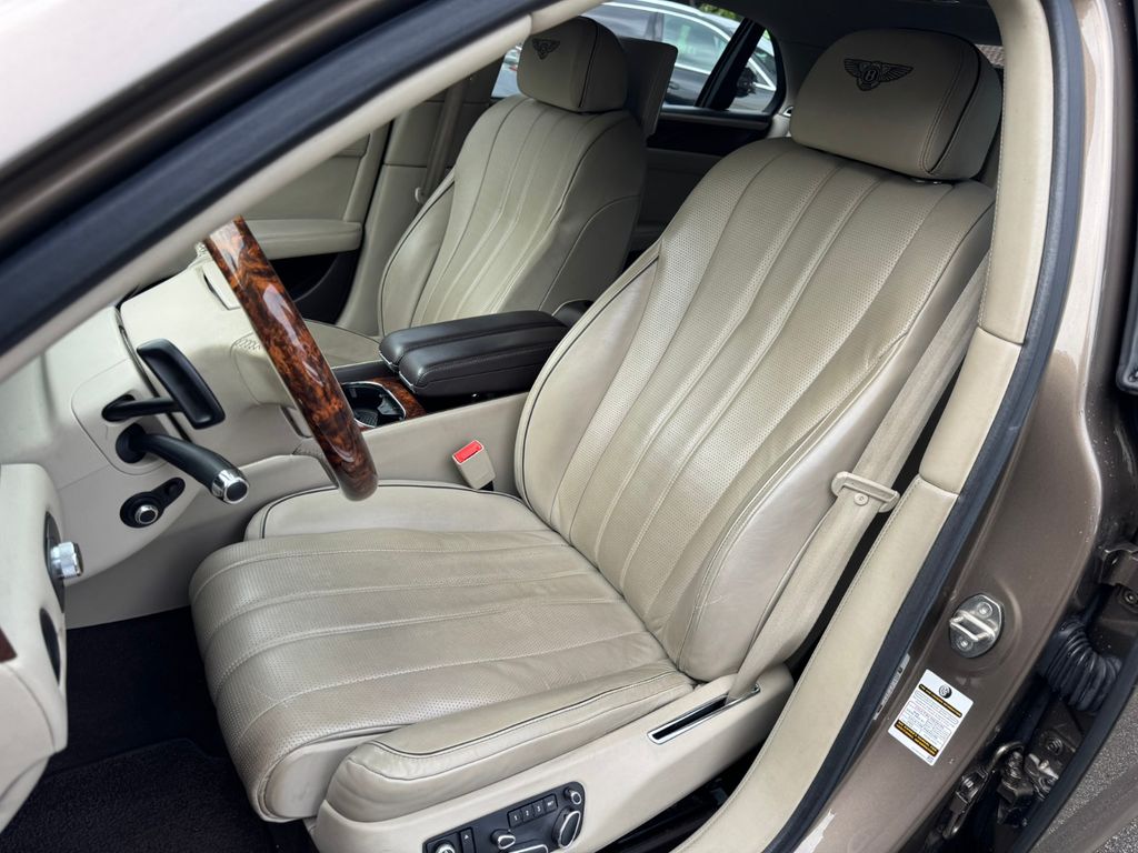 Bentley Flying Spur 2014