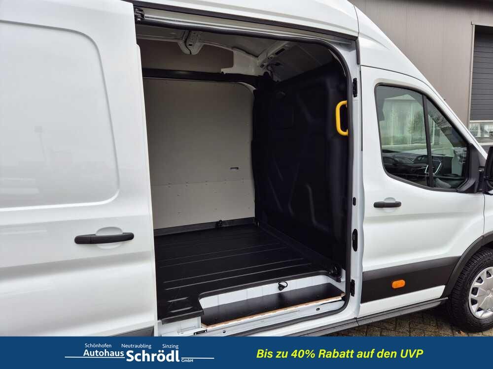 Ford Transit 2024