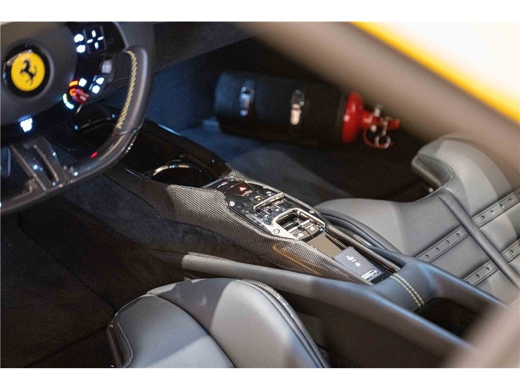 Ferrari 296 GTB 2023