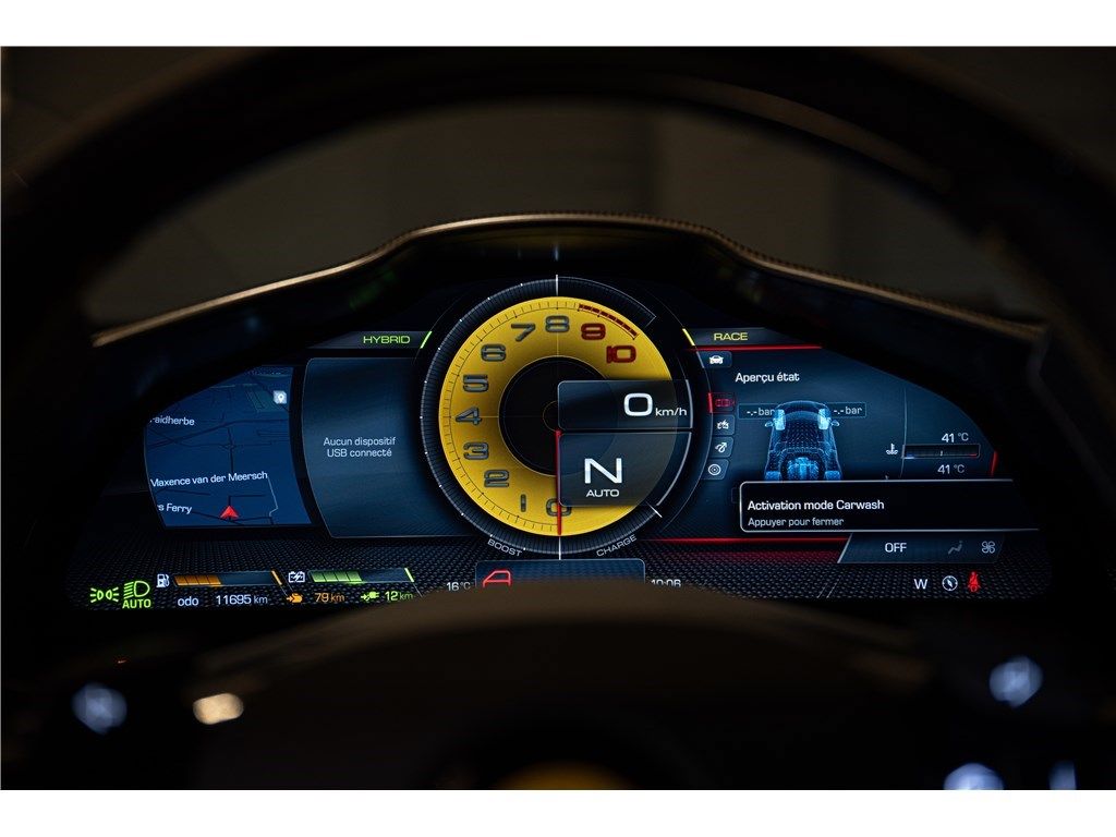 Ferrari 296 GTB 2023