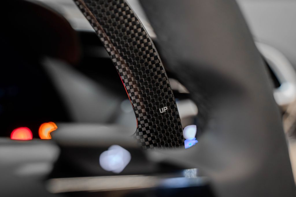 Ferrari 296 GTS 2025