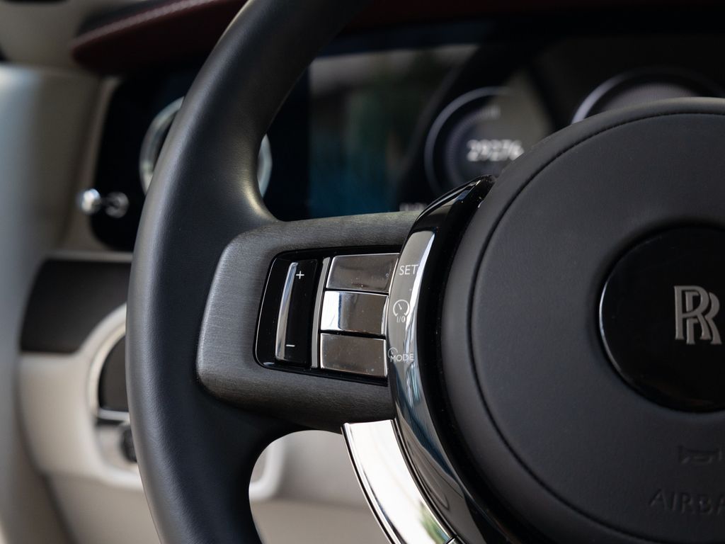 Rolls-Royce Spectre 2023