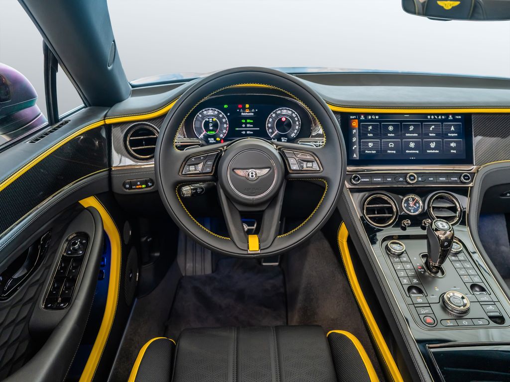 Bentley Continental GTC 2025