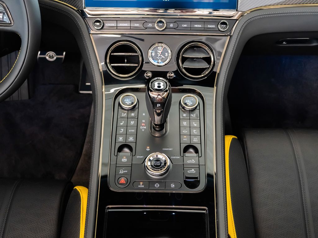 Bentley Continental GTC 2025