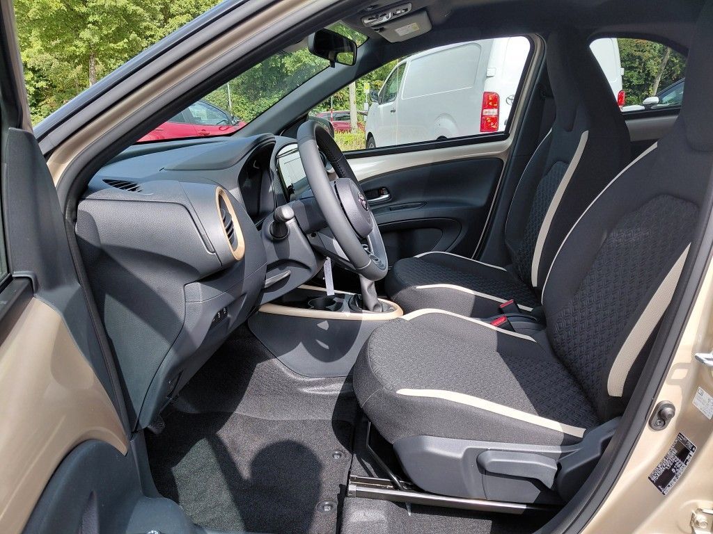Toyota Aygo (X)
