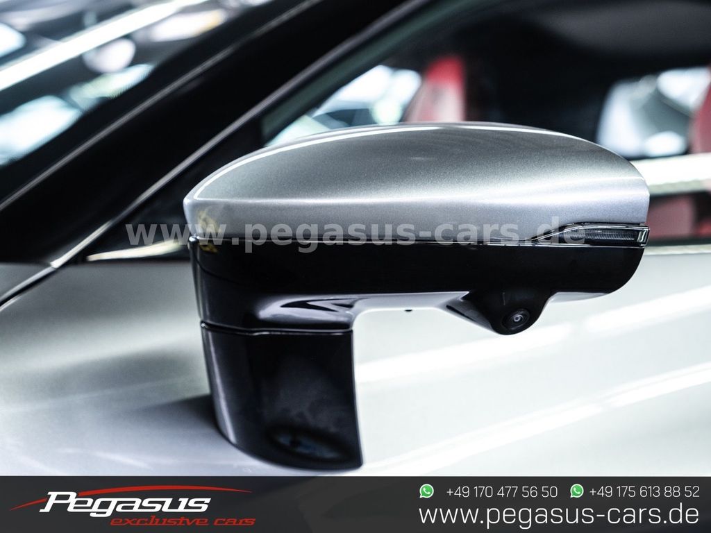 Ferrari 296 GTB 2023