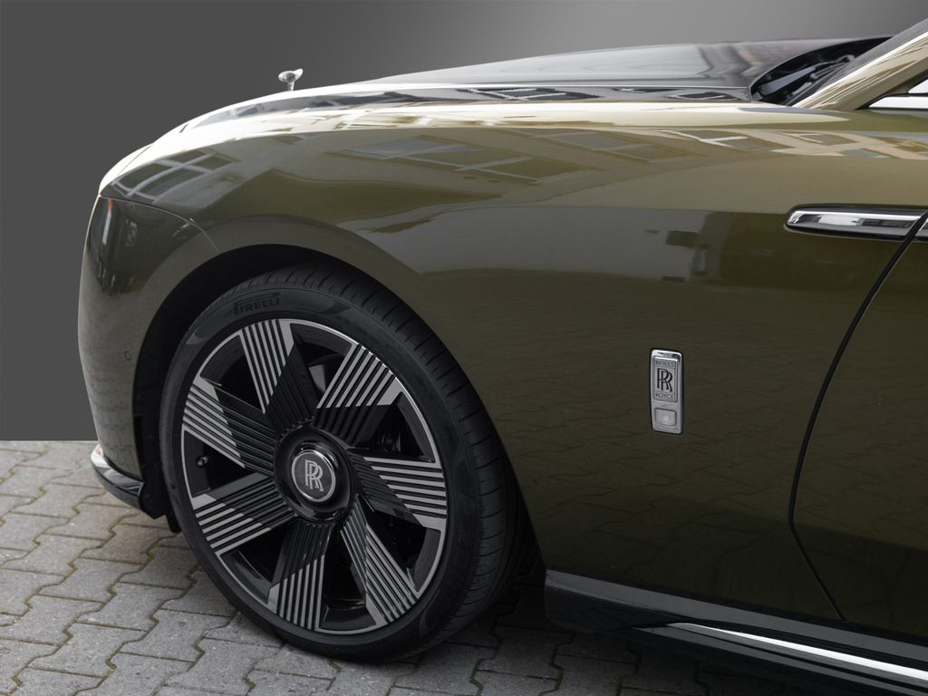 Rolls-Royce Spectre 2023