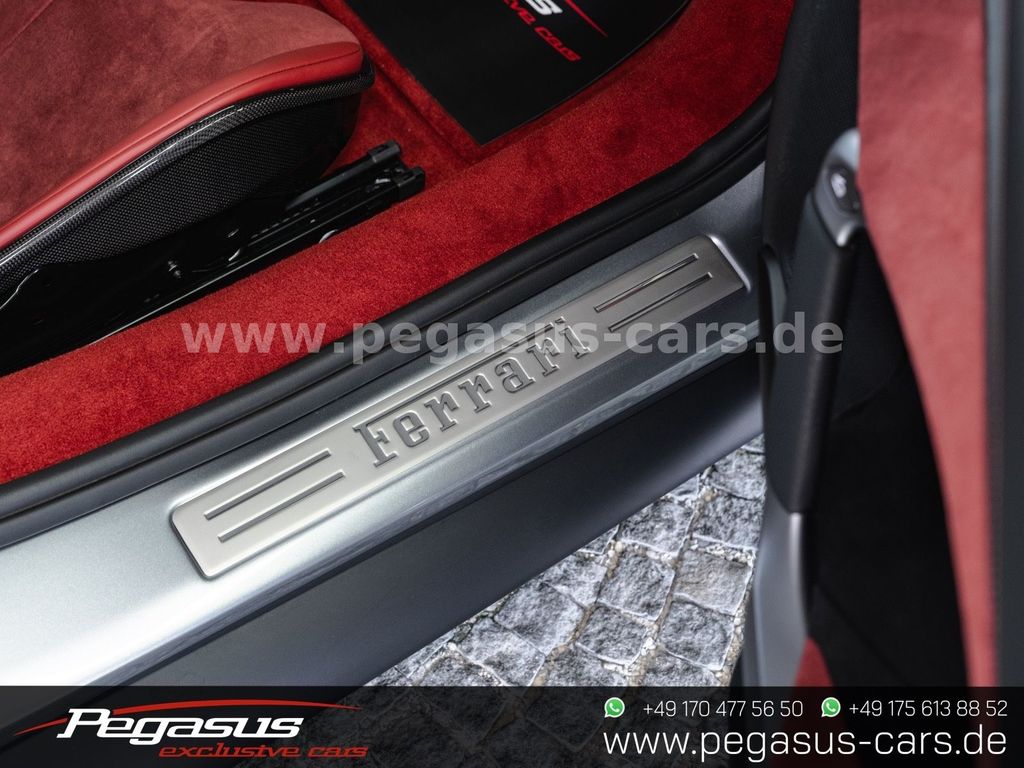 Ferrari 296 GTB 2023