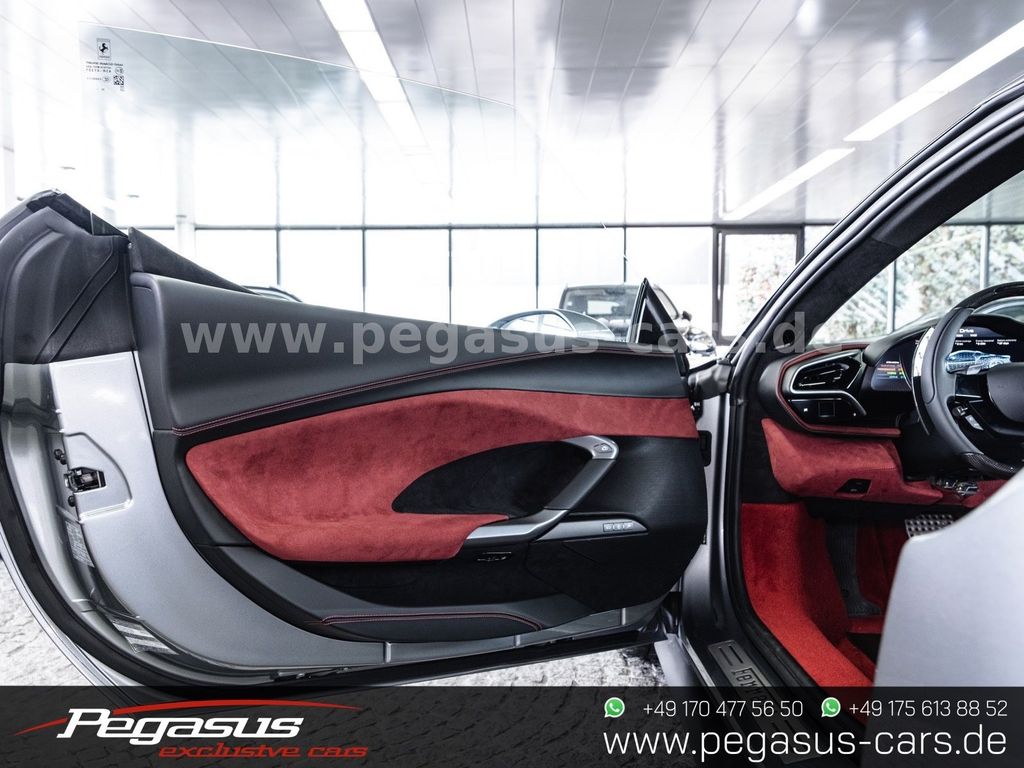 Ferrari 296 GTB 2023