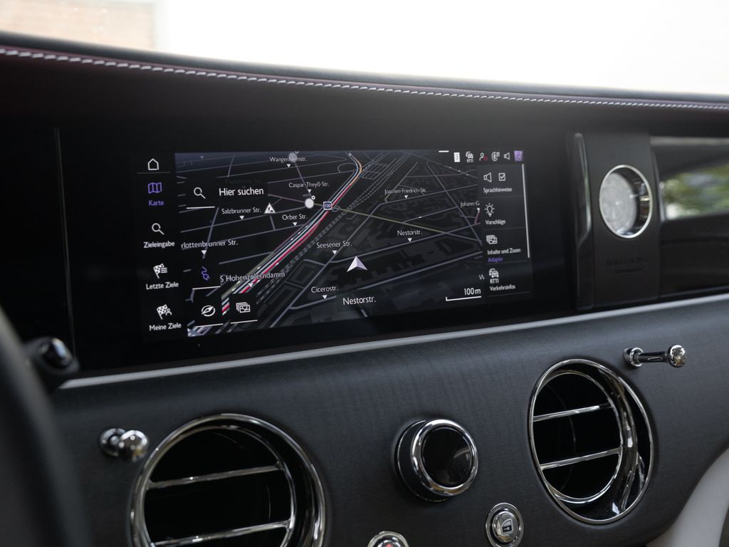 Rolls-Royce Spectre 2023