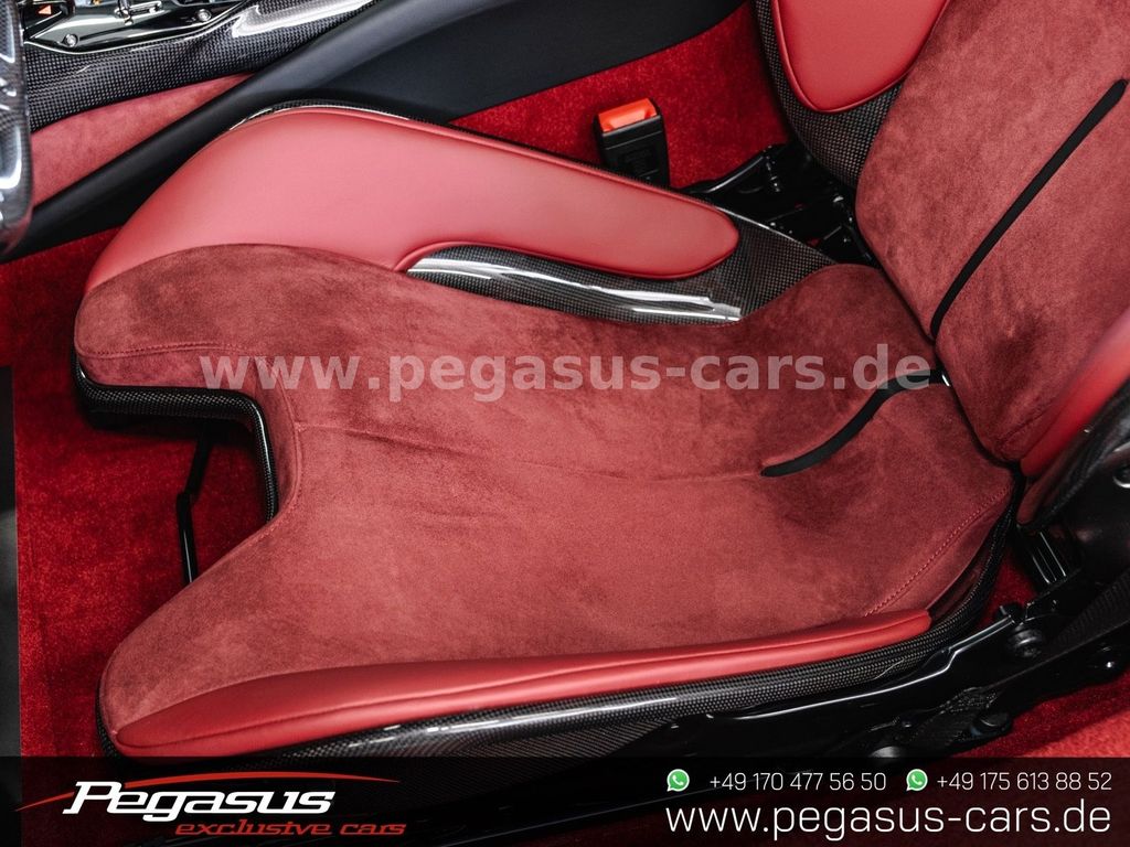 Ferrari 296 GTB 2023