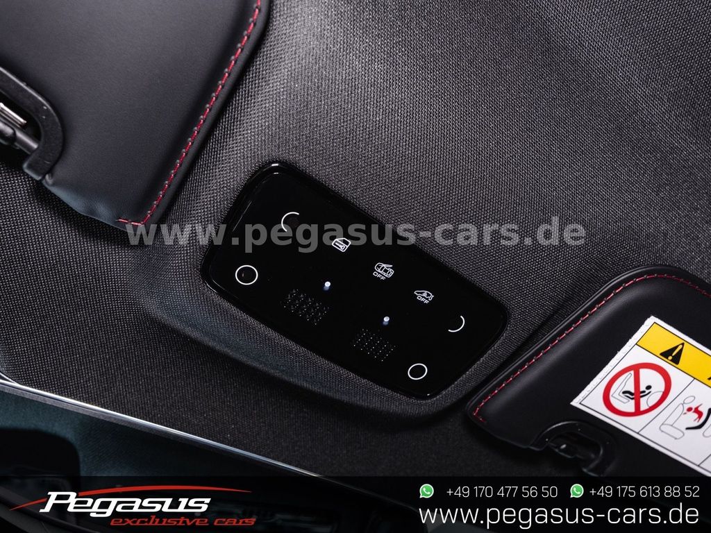 Ferrari 296 GTB 2023