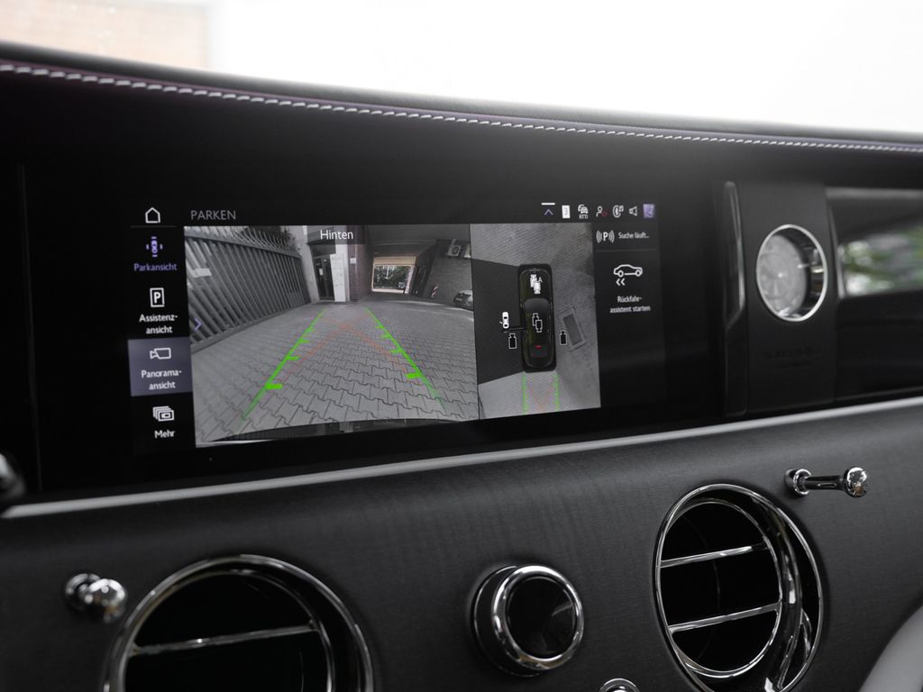 Rolls-Royce Spectre 2023