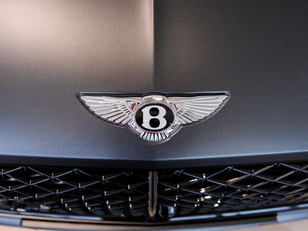 Bentley Continental GTC 2025