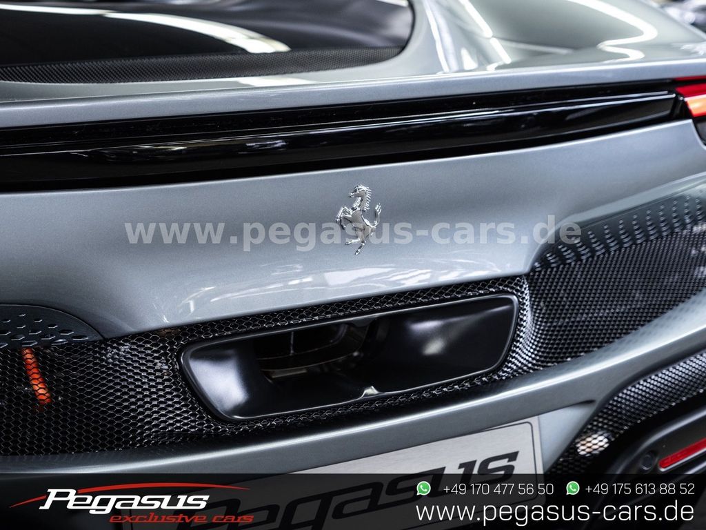 Ferrari 296 GTB 2023