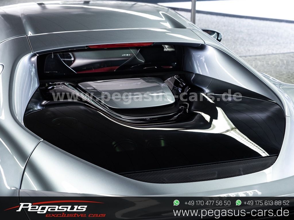 Ferrari 296 GTB 2023