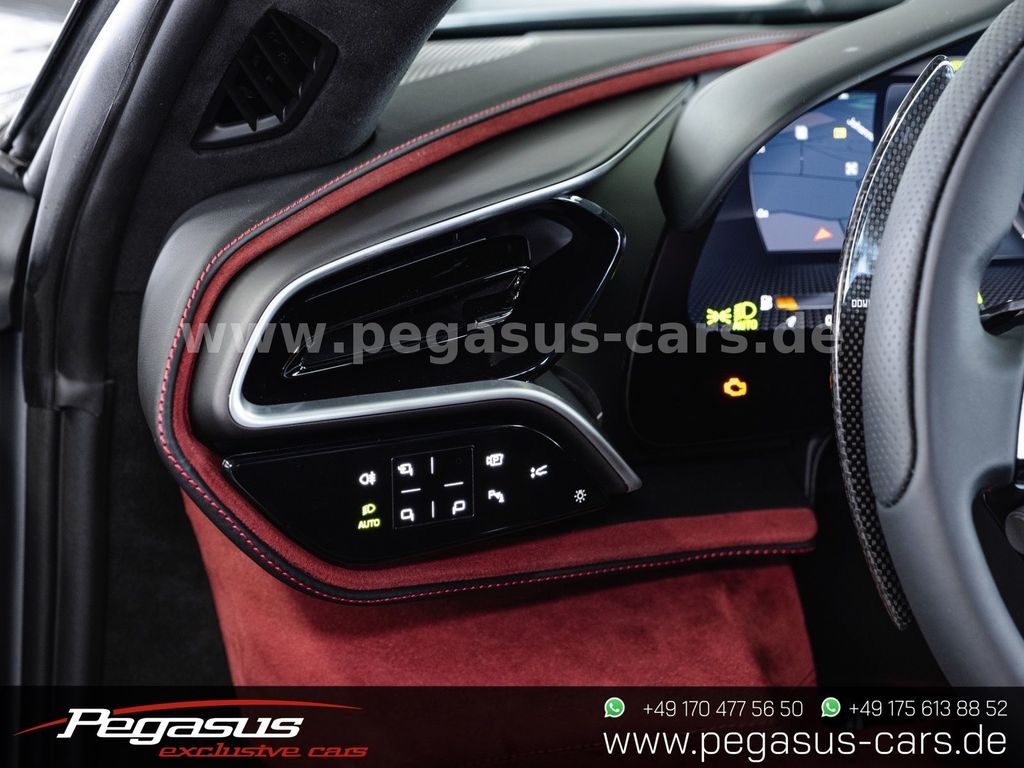 Ferrari 296 GTB 2023