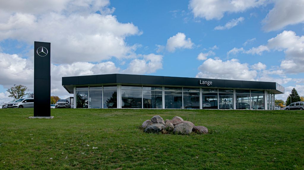 Mercedes-Benz B 200 2024