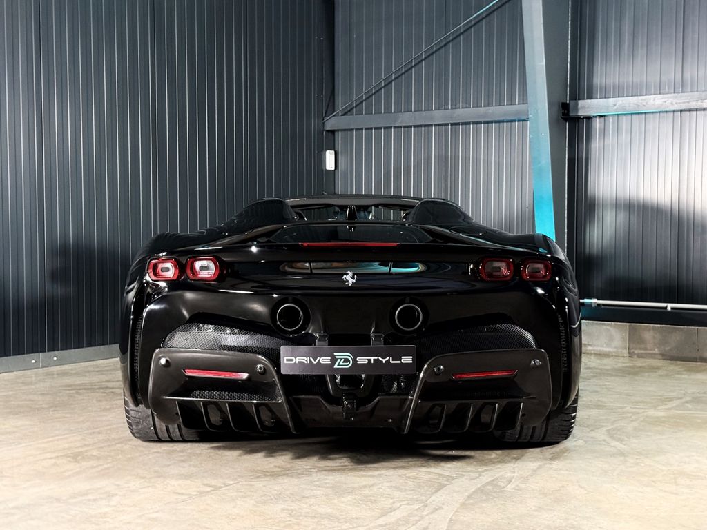 Ferrari SF90 2022